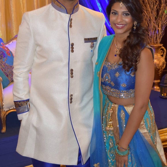 Ivory and royal blue men’s sherwani. - Picture 3 of 6